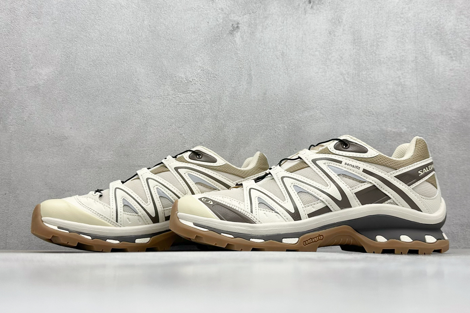 图片[5]-福利特价  Salomon XT-Quest 萨洛蒙复古机能潮流休闲跑鞋 鞋面覆盖TPU支撑 轻量透气欧索莱环保去臭环型组合鞋垫 三层双层组合橡胶ACS科技全地形锯齿防滑大底 UP团队监工打造 原鞋原数据纸板打造 细节提升 平台/外贸/高端零售专供品质 货号：475413 24 GO 尺码：36 36.5 37 38 38.5 39 40 40.5 41 42 42.5 43 44 45-选品中心