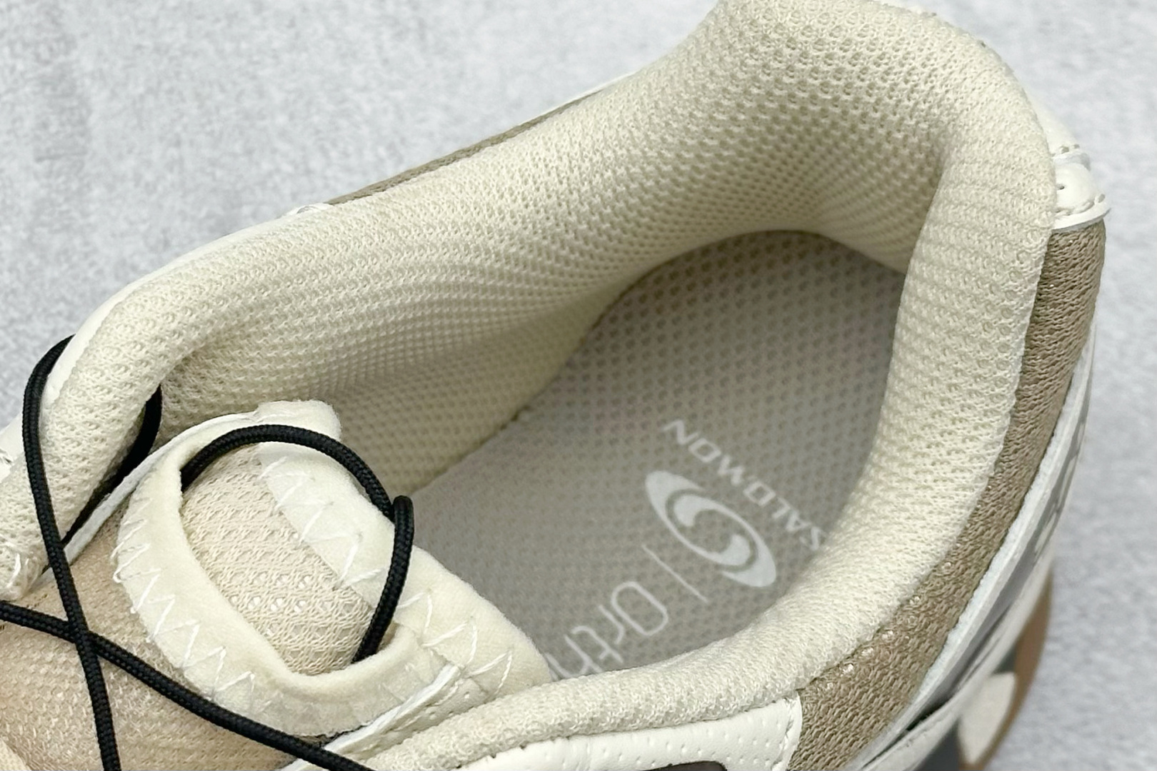 图片[8]-福利特价  Salomon XT-Quest 萨洛蒙复古机能潮流休闲跑鞋 鞋面覆盖TPU支撑 轻量透气欧索莱环保去臭环型组合鞋垫 三层双层组合橡胶ACS科技全地形锯齿防滑大底 UP团队监工打造 原鞋原数据纸板打造 细节提升 平台/外贸/高端零售专供品质 货号：475413 24 GO 尺码：36 36.5 37 38 38.5 39 40 40.5 41 42 42.5 43 44 45-选品中心