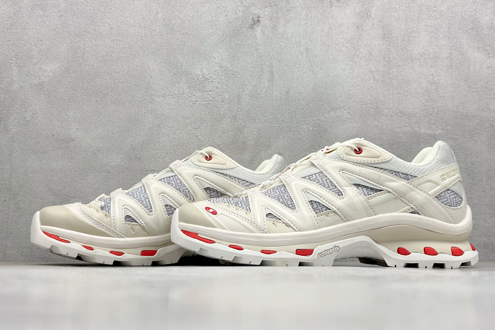 图片[5]-福利特价  Salomon XT-Quest 萨洛蒙复古机能潮流休闲跑鞋 鞋面覆盖TPU支撑 轻量透气欧索莱环保去臭环型组合鞋垫 三层双层组合橡胶ACS科技全地形锯齿防滑大底 UP团队监工打造 原鞋原数据纸板打造 细节提升 平台/外贸/高端零售专供品质 货号：478478 20 GO 尺码：36 36.5 37 38 38.5 39 40 40.5 41 42 42.5 43 44 45-选品中心