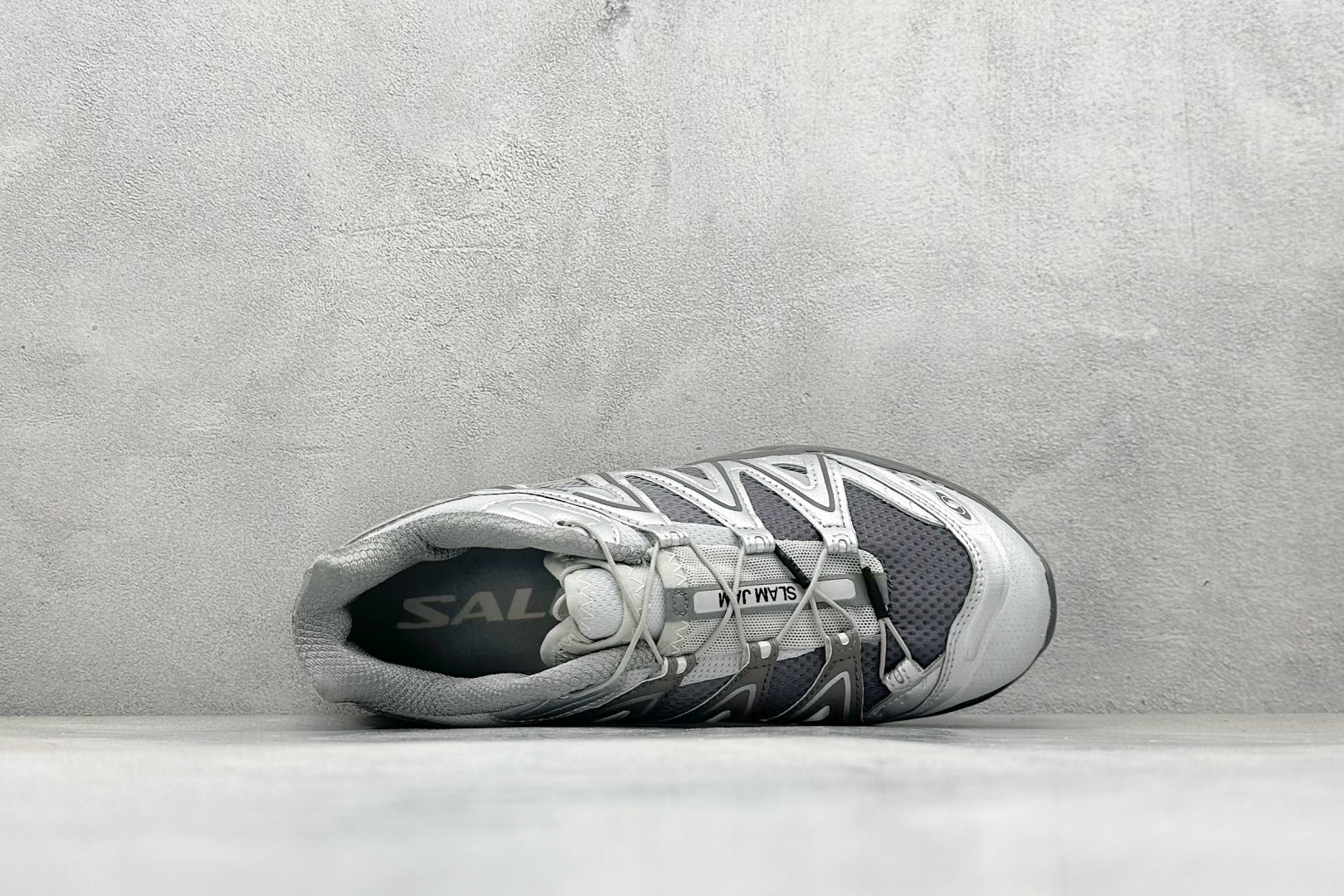 图片[3]-福利特价  Salomon XT-Quest 萨洛蒙复古机能潮流休闲跑鞋 鞋面覆盖TPU支撑 轻量透气欧索莱环保去臭环型组合鞋垫 三层双层组合橡胶ACS科技全地形锯齿防滑大底 UP团队监工打造 原鞋原数据纸板打造 细节提升 平台/外贸/高端零售专供品质 货号：474193 29 GO 尺码：36 36.5 37 38 38.5 39 40 40.5 41 42 42.5 43 44 45-选品中心