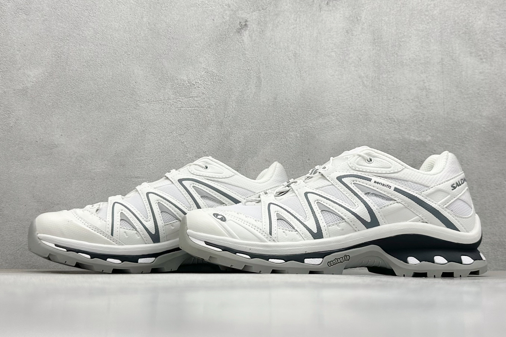 图片[5]-福利特价  Salomon XT-Quest 萨洛蒙复古机能潮流休闲跑鞋 鞋面覆盖TPU支撑 轻量透气欧索莱环保去臭环型组合鞋垫 三层双层组合橡胶ACS科技全地形锯齿防滑大底 UP团队监工打造 原鞋原数据纸板打造 细节提升 平台/外贸/高端零售专供品质 货号：410523 36 G0 尺码：36 36.5 37 38 38.5 39 40 40.5 41 42 42.5 43 44 45-选品中心