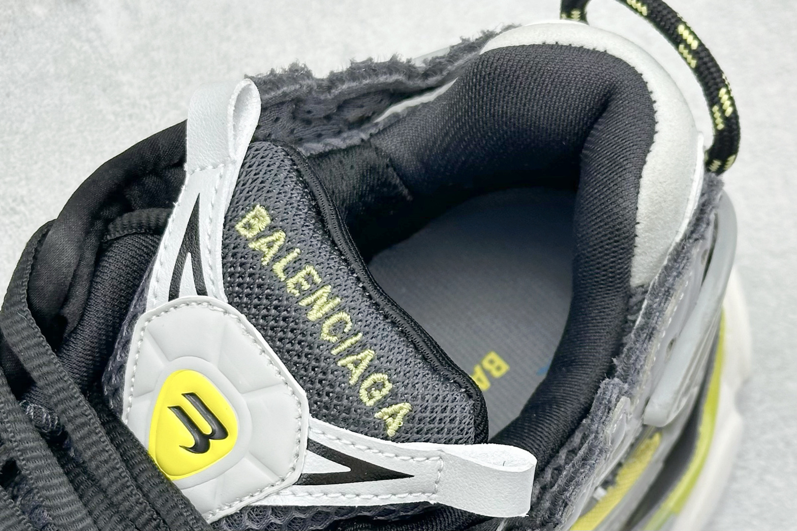 380 I8 巴黎世家 七代 Balenciaga 巴黎7.5巴黎世家 最新配色潮流复古休闲鞋
