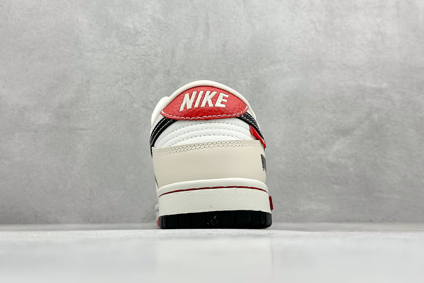 280 SC版Nike SB Dunk Low Sup联名 白卡其三小勾 周年高端定制 低帮休闲板鞋  SC9207-427