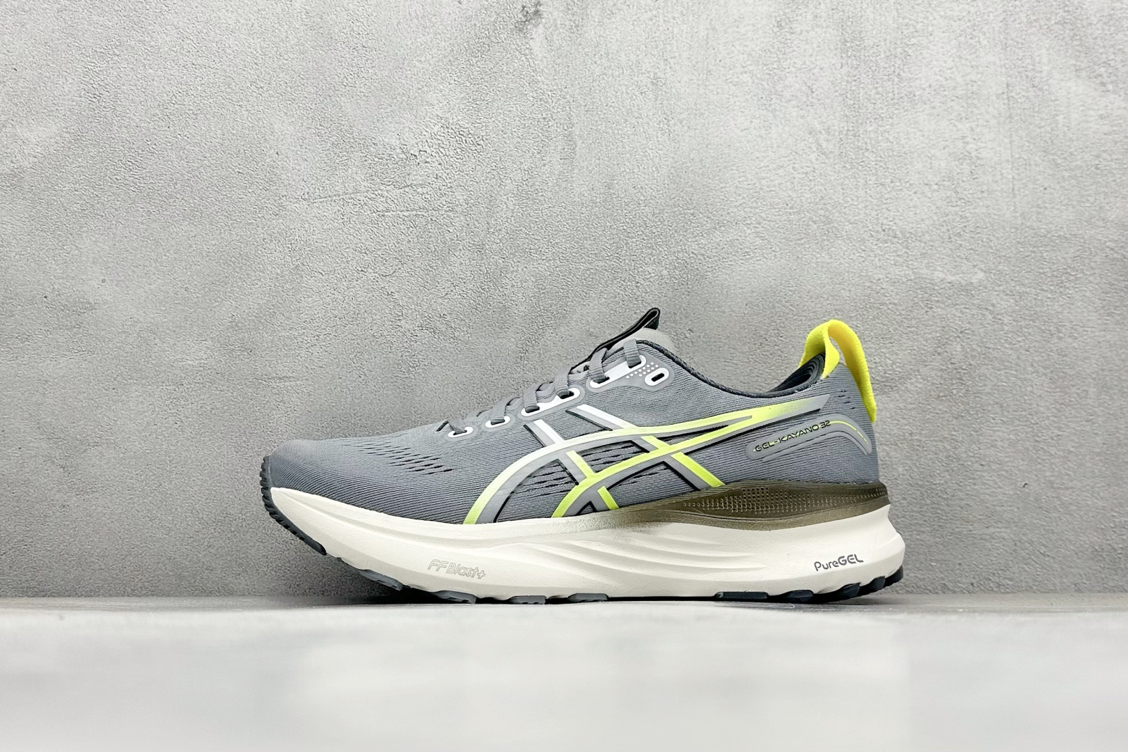 180 Asics Gel-Kayano 32代 运动休闲透气专业跑鞋 1011C052-021