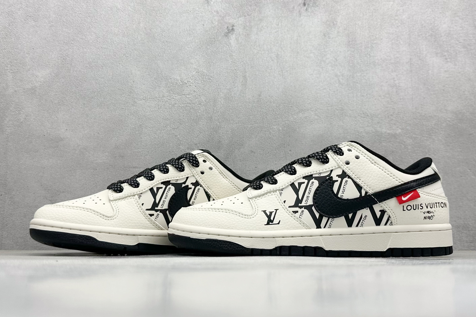 280 Nike SB Dunk Low LV联名 印花米黑 高端定制 低帮休闲板鞋  QW5836-021