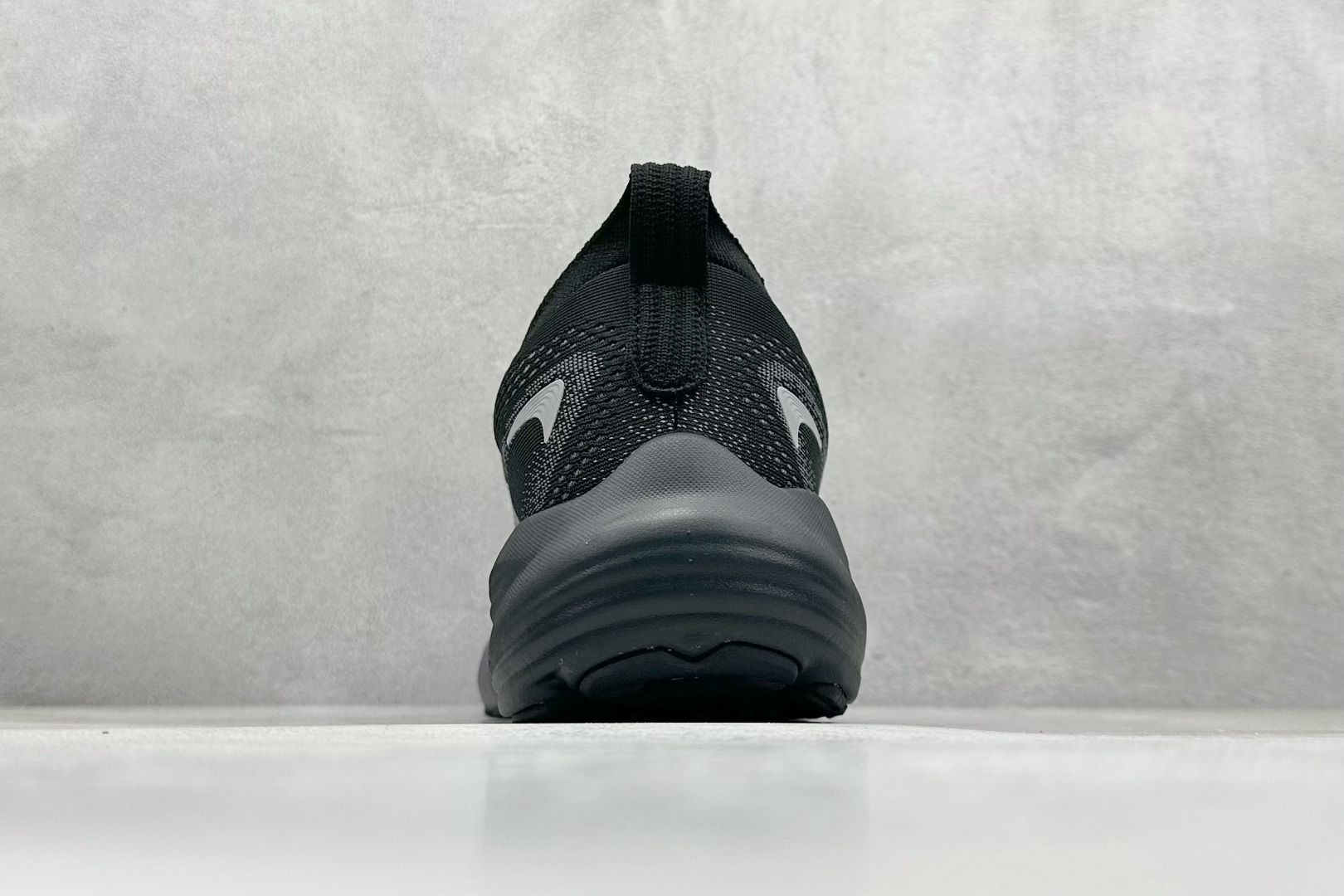 200 Brooks 布鲁克斯 Glycerin 22 超弹轻盈跑步鞋  110445 1D 026