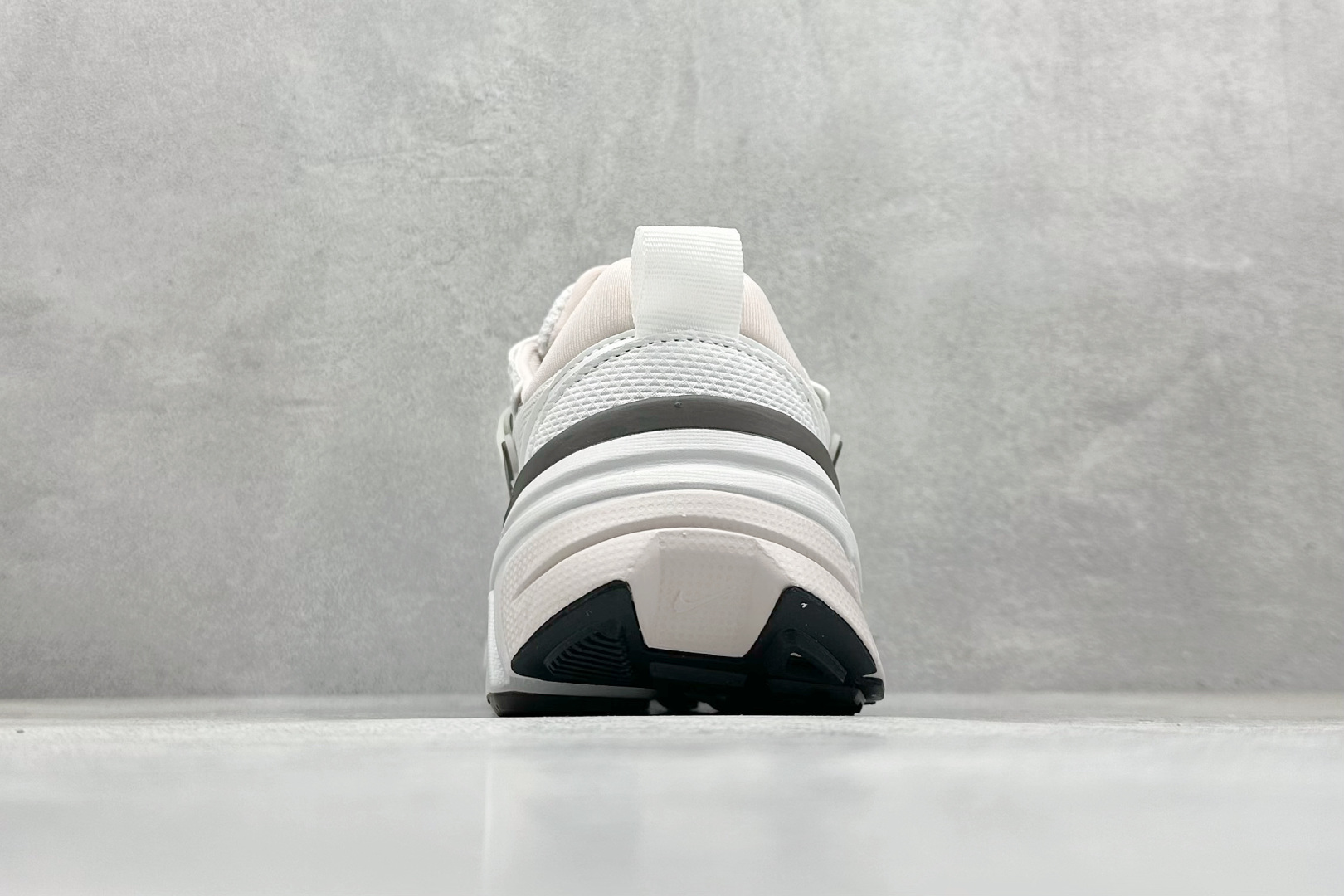 190 Nike V2K Runtekk Run 减震防滑复古低帮跑步鞋  FD0736-010