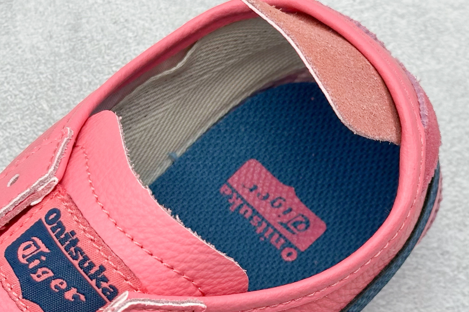 图片[8]-GS版 Asics 鬼冢虎 Mexico 66 休闲低帮板鞋 印尼厂Oem原单材料 除成型在PT外 其余全部客供材料 淘宝B级代购店铺内供 四联官方吊牌 乳胶组合鞋垫、羊皮纸质中底 不用宰手买专柜 这里满足你 货号：1183B771-700 尺码：36-45-选品中心