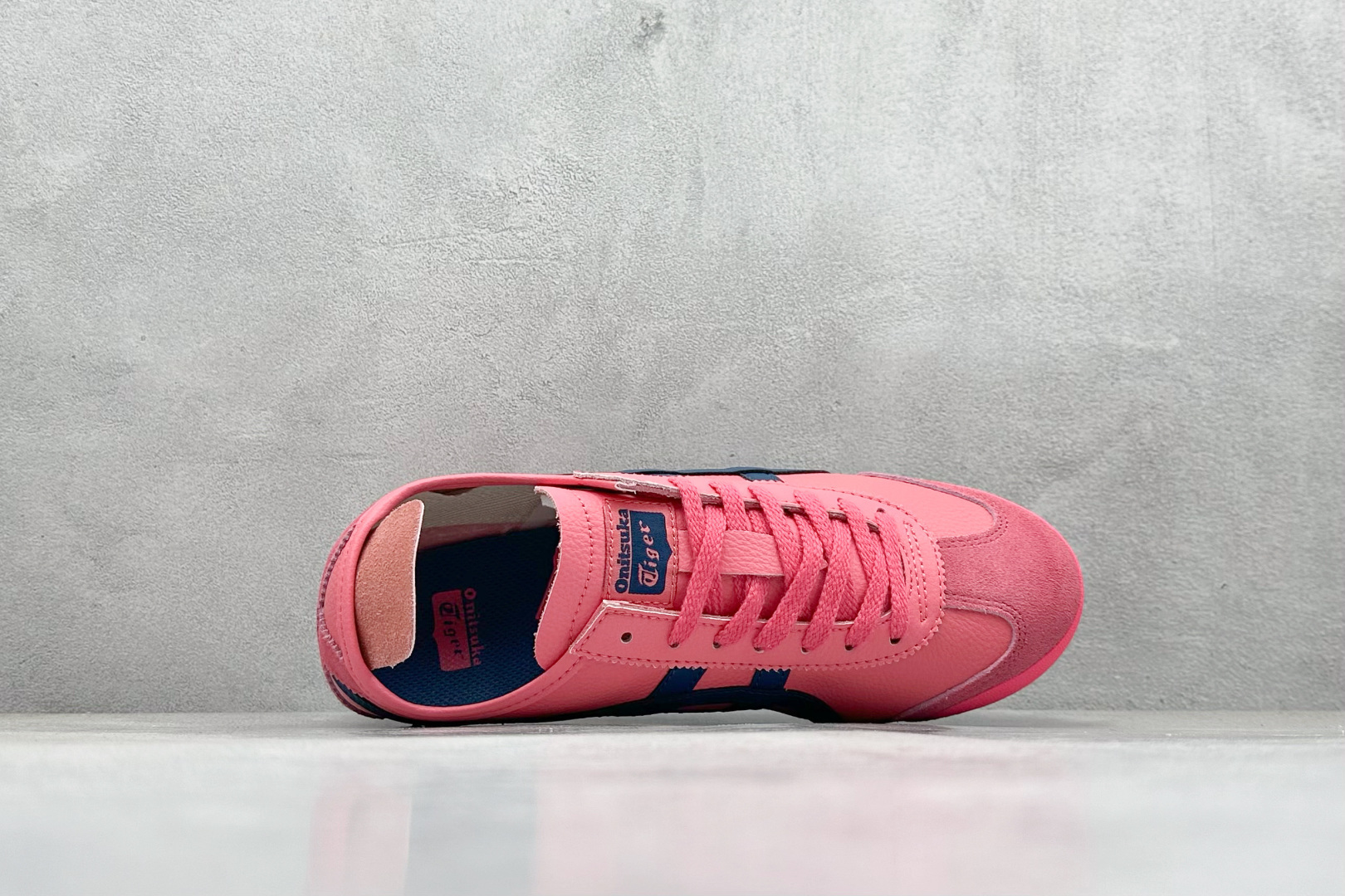 图片[3]-GS版 Asics 鬼冢虎 Mexico 66 休闲低帮板鞋 印尼厂Oem原单材料 除成型在PT外 其余全部客供材料 淘宝B级代购店铺内供 四联官方吊牌 乳胶组合鞋垫、羊皮纸质中底 不用宰手买专柜 这里满足你 货号：1183B771-700 尺码：36-45-选品中心