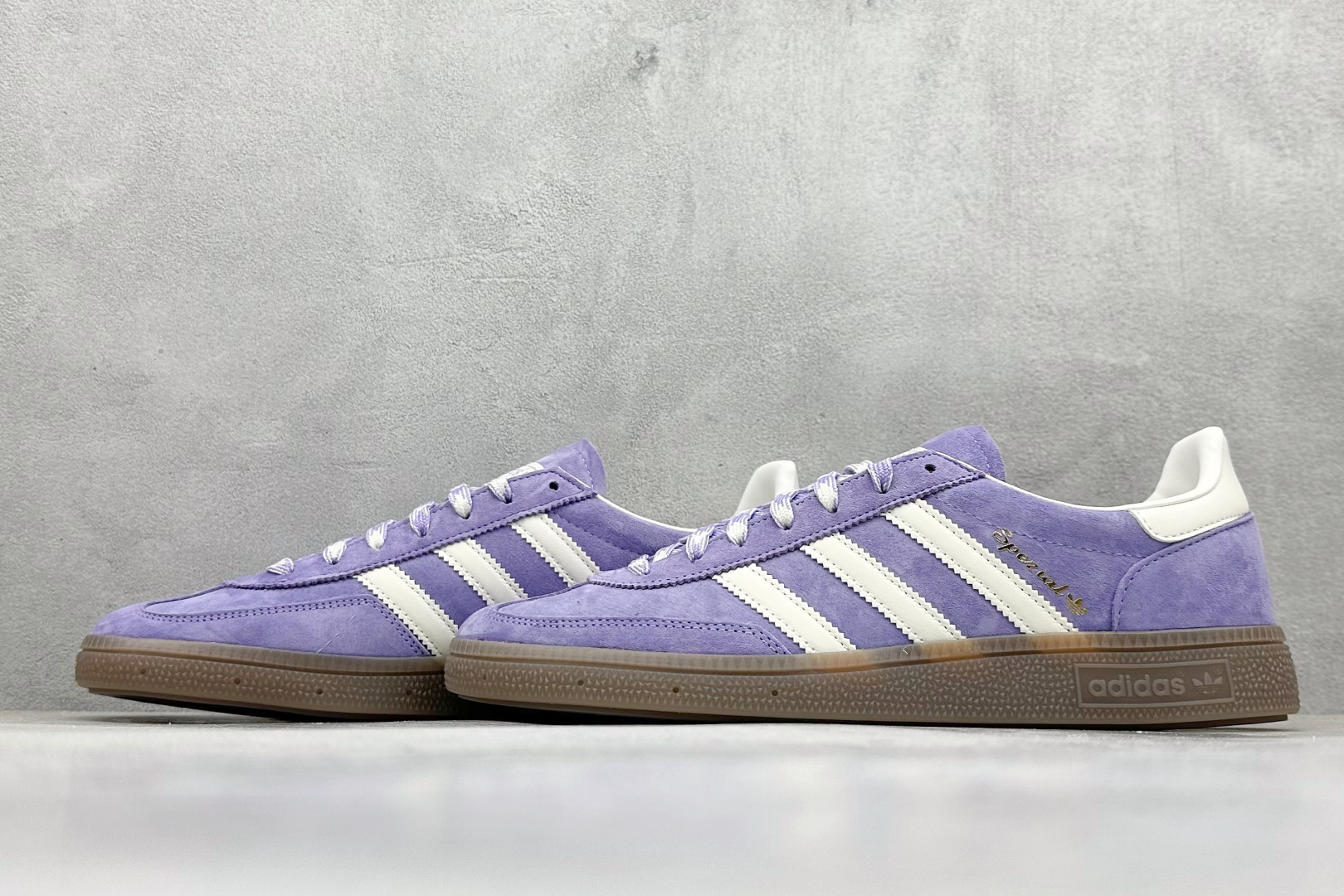 180 S2AdidHandball Spezial 复古单品 阿迪达斯经典款复古休闲板鞋  KI5935