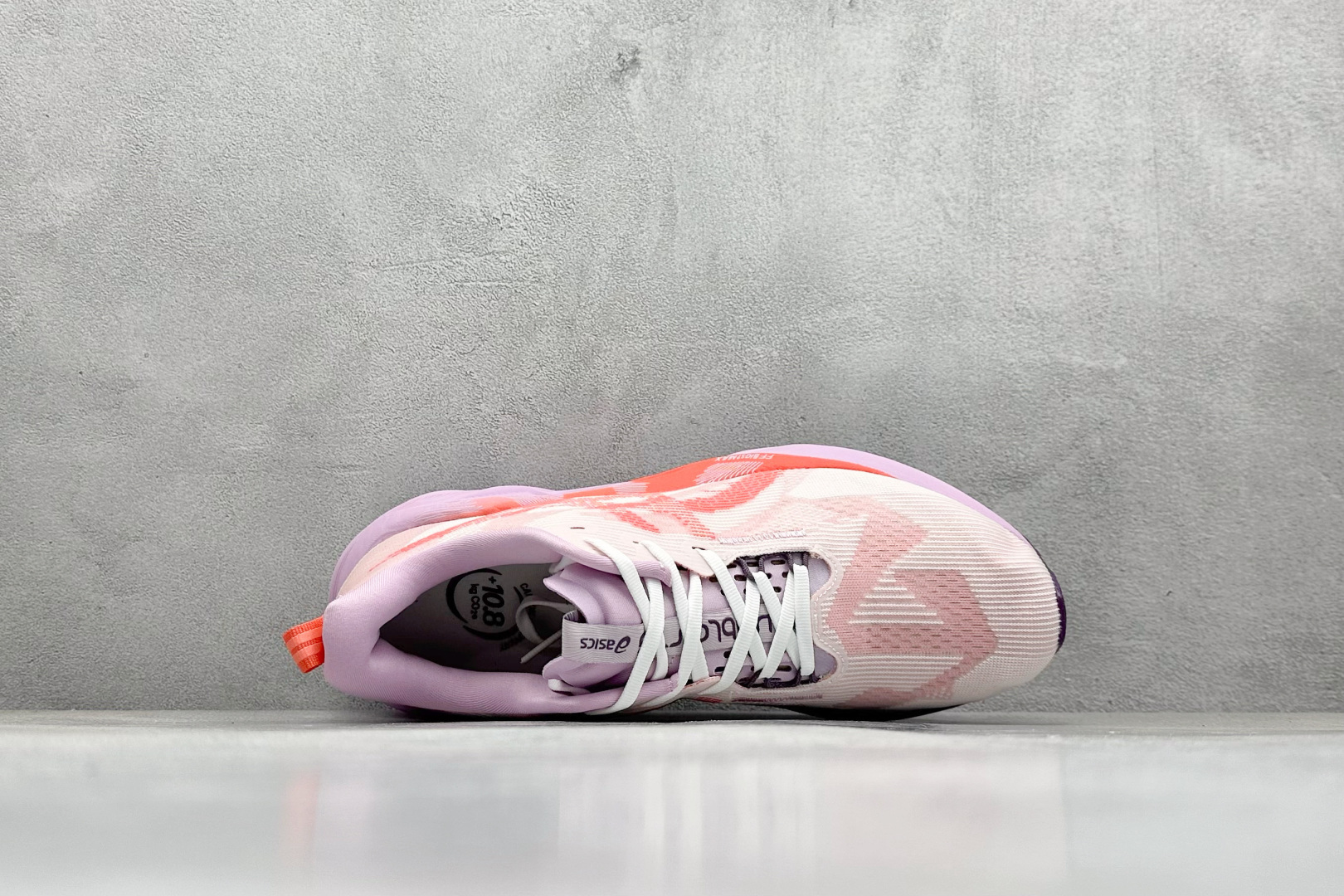 图片[3]-FS版Asics Novablast 5 低帮轻量透气缓震休闲运动跑步鞋 采用单丝纤维网布鞋面材质 鞋口圈柔软反绒皮材料 全新EVA与OBC混合发泡中底 外置防滑耐磨大底片 货号： 1012B765-101 尺码：36 36.5 37.5 38 38.5 39 40 40.5 41 42 42.5 43 44 45-选品中心