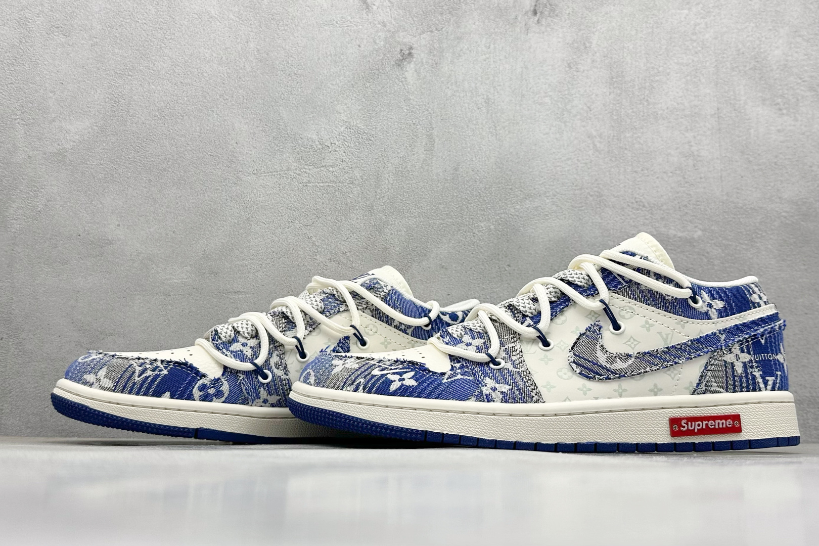 300 XC版Air Jordan 1 Low AJ1 乔1 LV联名 蓝花布抽绳 高端定制 低帮复古篮球鞋 YX5066-373
