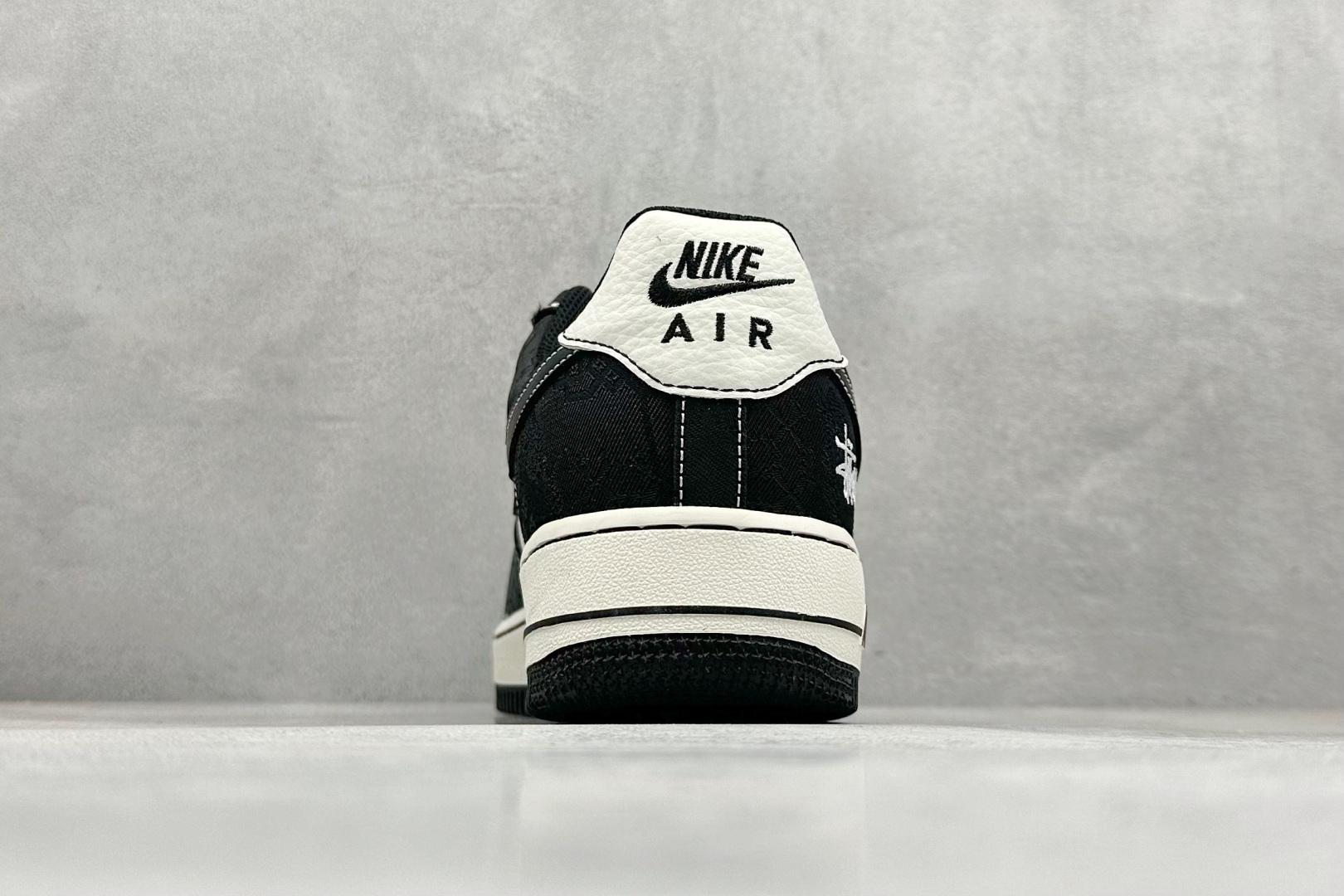 260 SC版Nike Air Force 1'07 Low LV联名 空军一号低帮休闲板鞋 LW9279-013