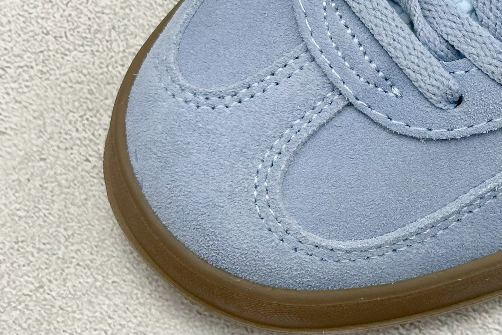 图片[7]-YH长青福利  AD Originals Gazelle INdoor 三叶草休闲防滑耐磨低帮板鞋 鞋头出色设计 塑就出众贴合感 稳固的后跟贴合足部曲线设计 软弹舒适 不易磨脚 橡胶鞋底配合防滑纹路设计 平稳抓地 货号：JI2717-选品中心