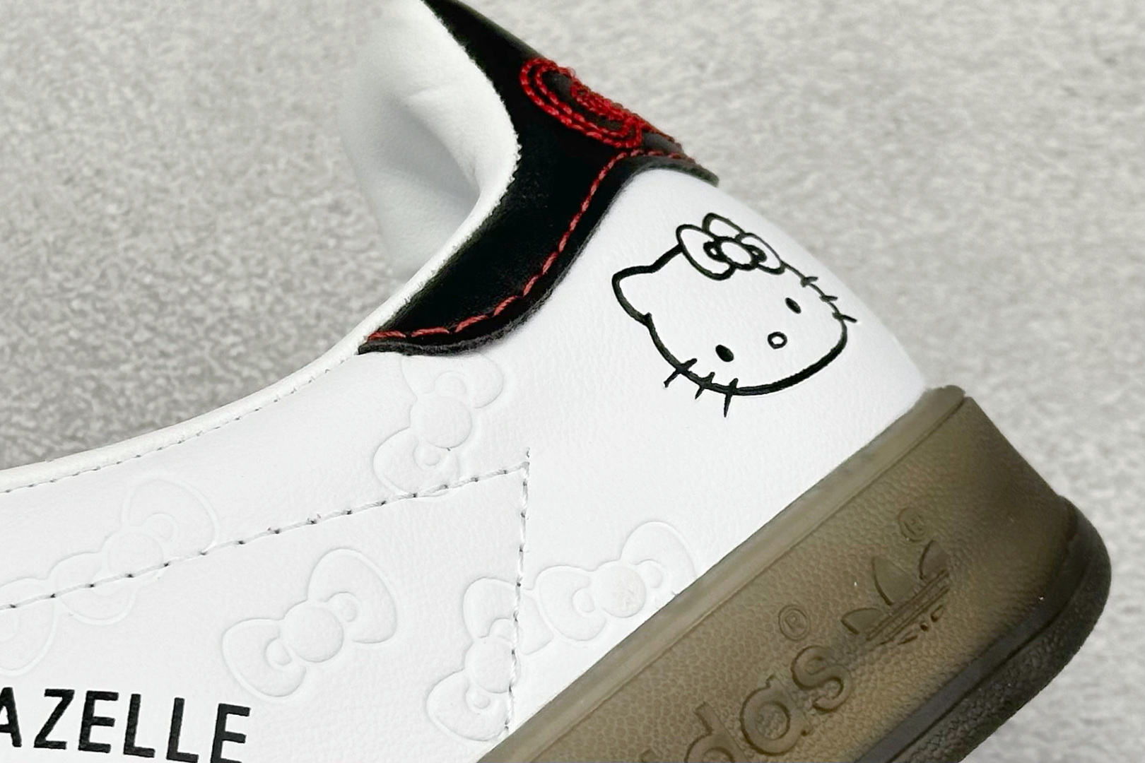 图片[9]-YH长青福利  AD Originals Gazelle INdoor 三叶草休闲防滑耐磨低帮板鞋 鞋头出色设计 塑就出众贴合感 稳固的后跟贴合足部曲线设计 软弹舒适 不易磨脚 橡胶鞋底配合防滑纹路设计 平稳抓地 货号：II0013-选品中心