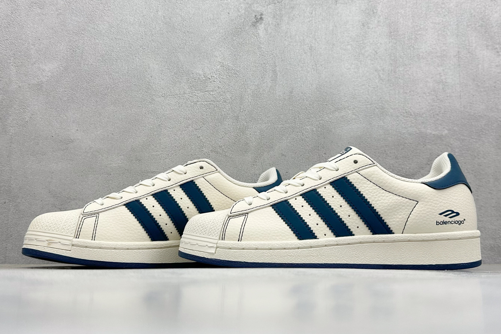 220 AD Originals Superstar x Balenciaga 白黑 QF5805