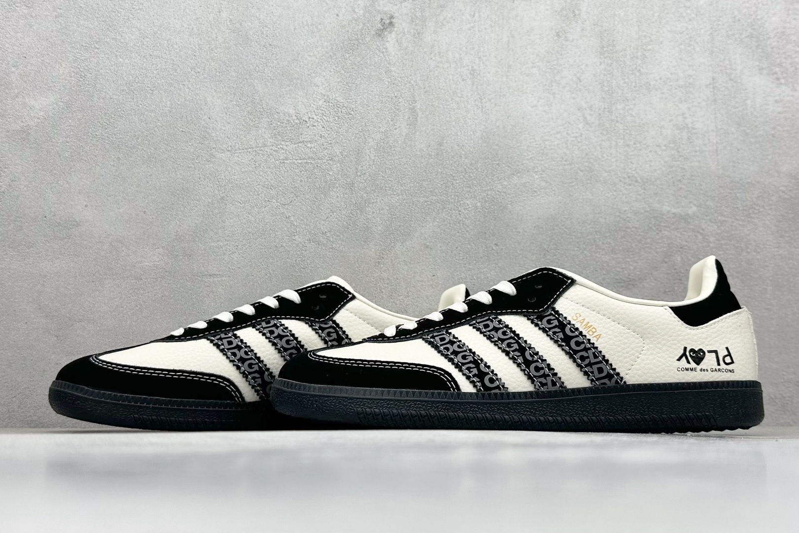 200 adidoriginals Samba OG 黑白 桑巴舞系列复古经典轻便板鞋  DX0006