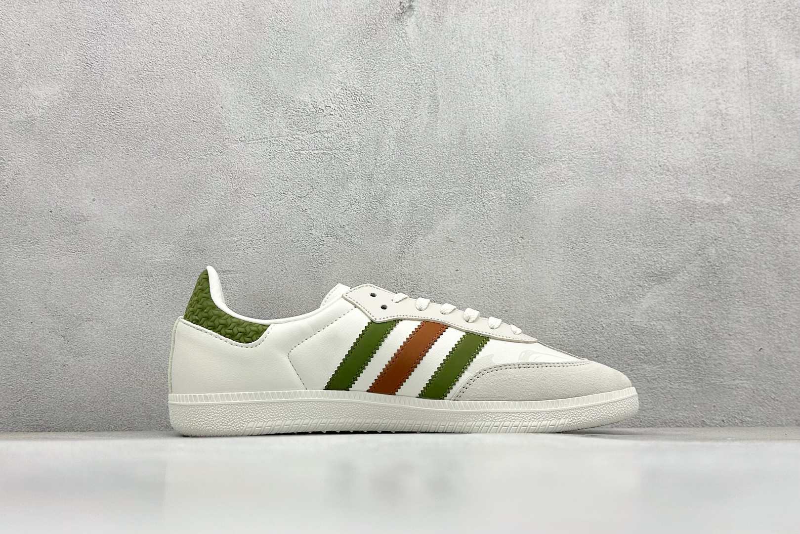 200 adidoriginals Samba OG 灰白绿 桑巴舞系列复古经典轻便板鞋  GJ75805