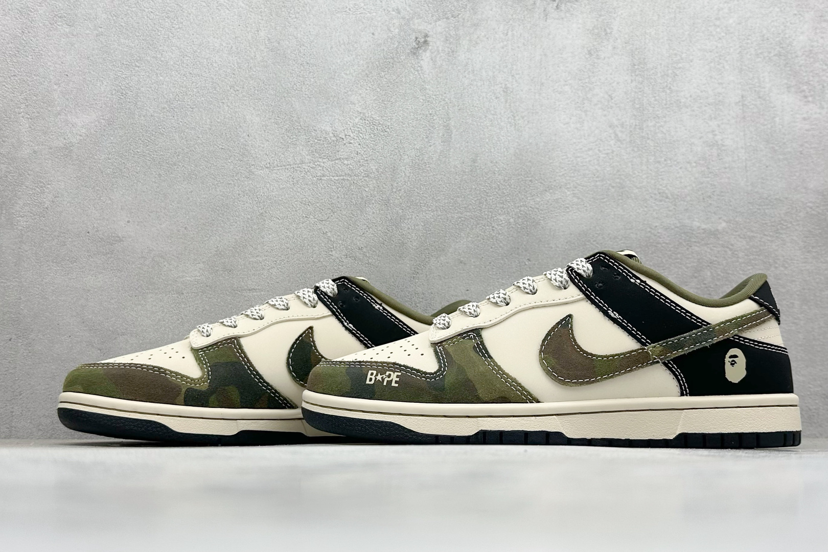 图片[5]-福利特价  Nk SB Dunk Low Bape联名-拼接迷彩 周年高端定制 低帮休闲板鞋  #定制鞋盒 大厂纯原品质出货 超高清洁度 皮料切割干净无任何毛边 细节完美 货号：CH6336-229  尺码：36 36.5 37.5 38 38.5 39 40 40.5 41 42 42.5 43 44 44.5 45-选品中心