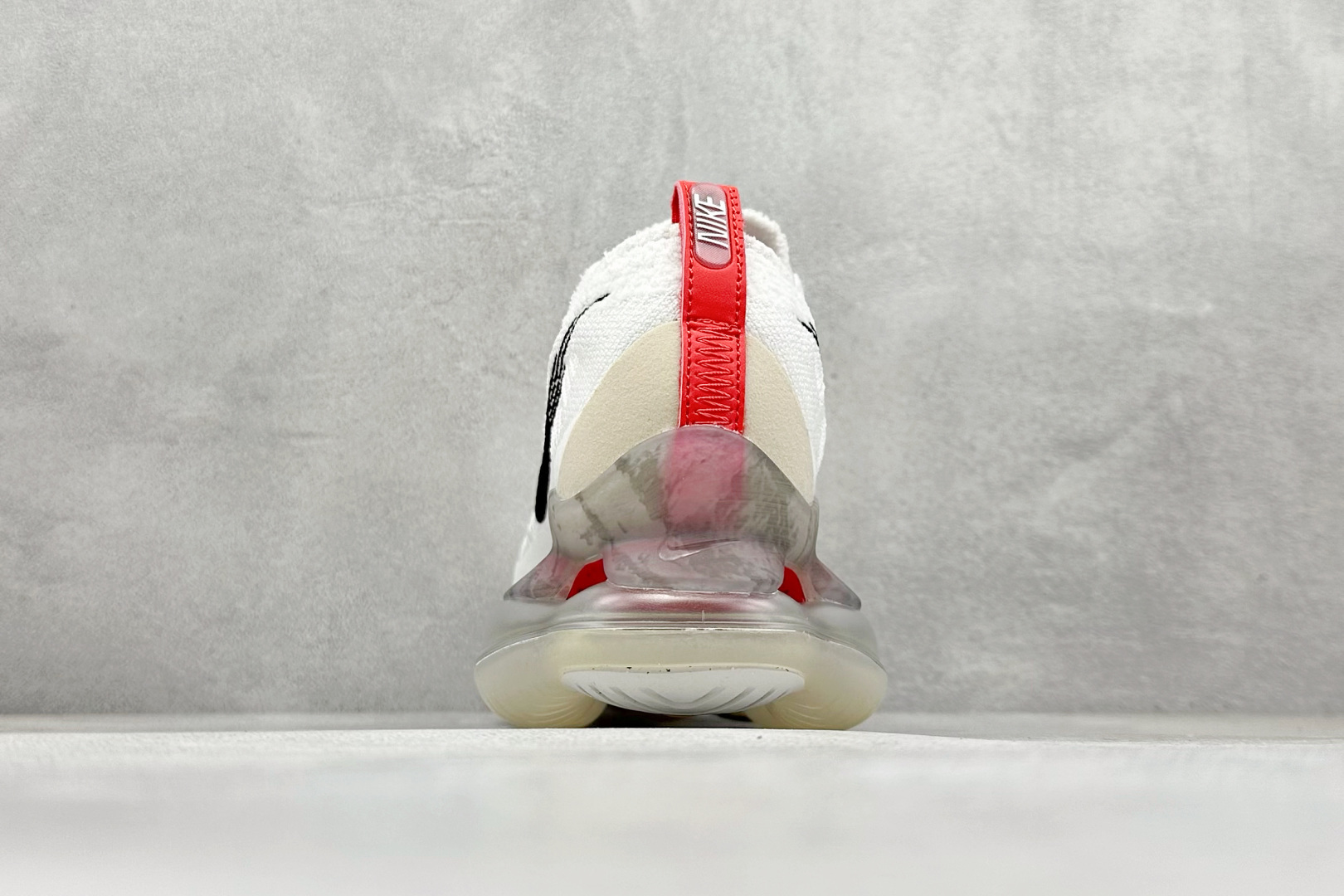 图片[6]-纯原福利  Nike Air Max Scorpion FK 次世代气垫搭载全掌大气垫鞋款 采用类似于 VaporMax Plus 和 VaporMax Flyknit 型号的设计 匠心打造的鞋面 实现轻质包覆和透气性 鞋身设计舒适的衬里包裹双足 带来自然贴身的感觉 橡胶鞋底提供持久的牵引力 脚下的球根状裸气鞋底 货号：FD4319-101 尺码：40-46-选品中心