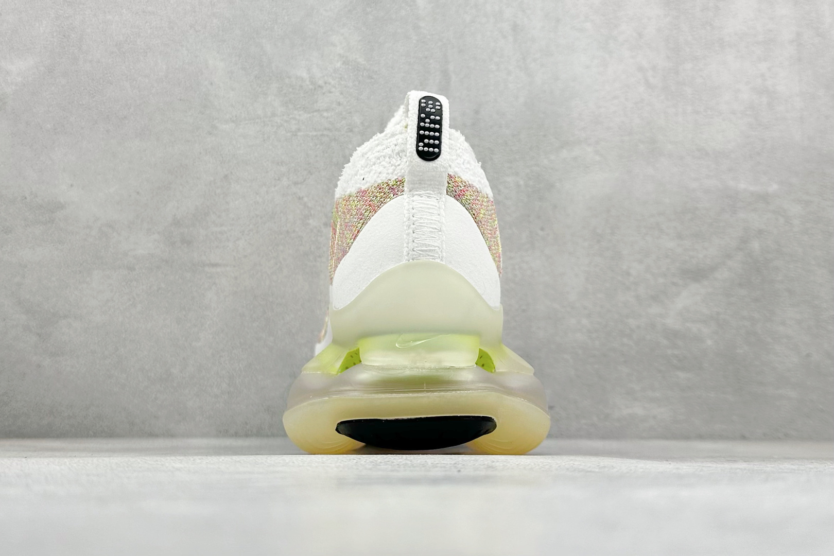 图片[6]-纯原福利  Nike Air Max Scorpion FK 次世代气垫搭载全掌大气垫鞋款 采用类似于 VaporMax Plus 和 VaporMax Flyknit 型号的设计 匠心打造的鞋面 实现轻质包覆和透气性 鞋身设计舒适的衬里包裹双足 带来自然贴身的感觉 橡胶鞋底提供持久的牵引力 脚下的球根状裸气鞋底 货号：FJ6031-910 尺码：40-46-选品中心