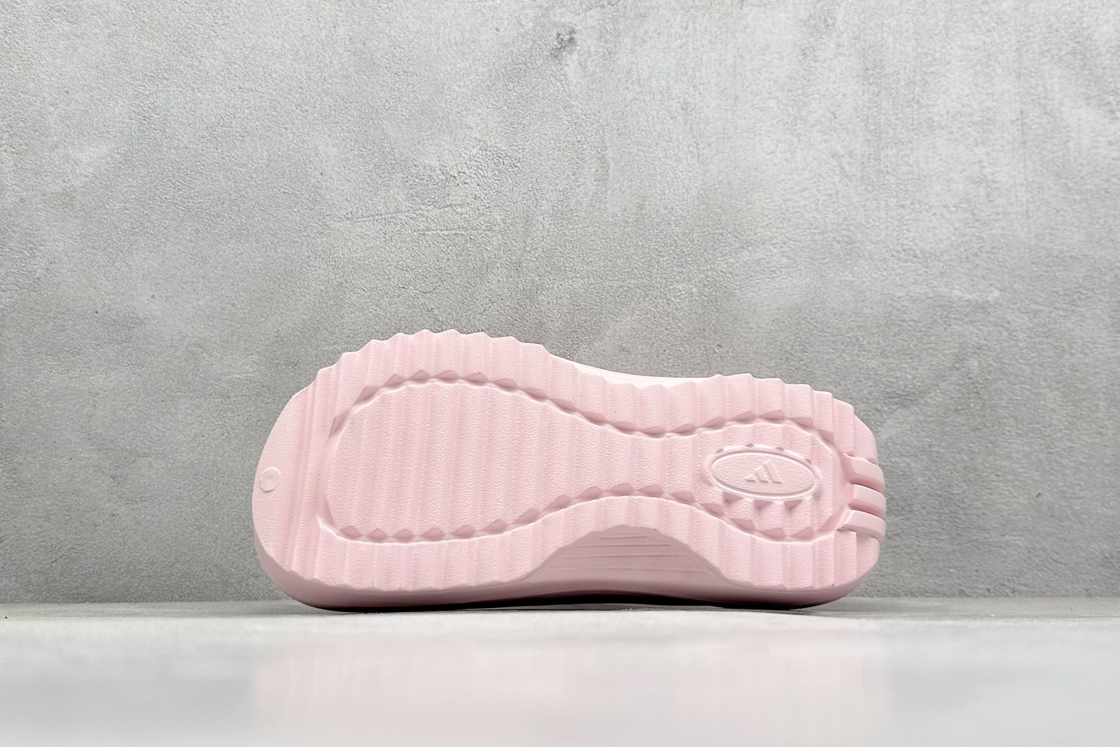 100 XD版AD OZWAVE CLOG 防滑包头 厨师鞋二代 稳定缓震回弹厚底老爹拖鞋 JR6756