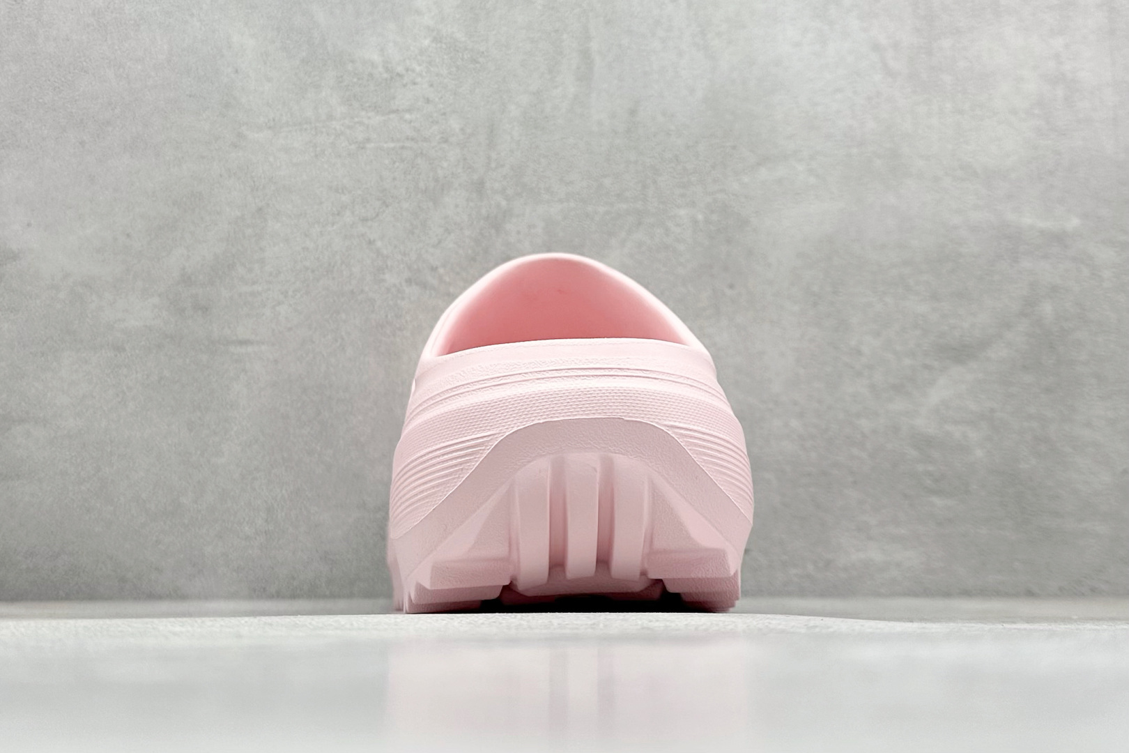 100 XD版AD OZWAVE CLOG 防滑包头 厨师鞋二代 稳定缓震回弹厚底老爹拖鞋 JR6756