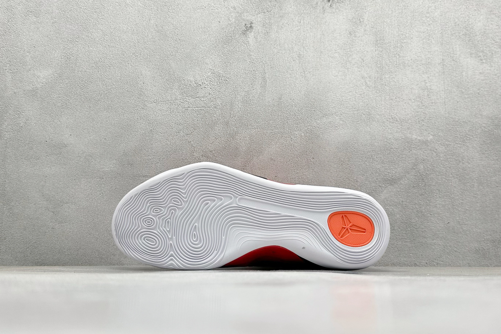 300 GJR版 NK Kobe 9 Elite Protro 科比九代精英款低帮实战篮球鞋  715147-670