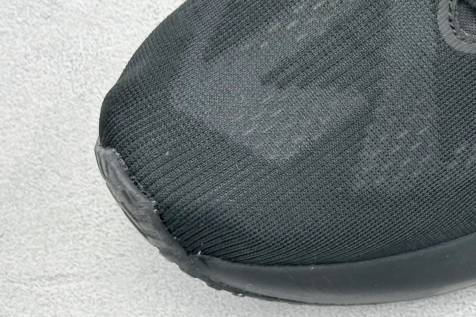 图片[7]-FS版Asics Novablast 5 低帮轻量透气缓震休闲运动跑步鞋 采用单丝纤维网布鞋面材质 鞋口圈柔软反绒皮材料 全新EVA与OBC混合发泡中底 外置防滑耐磨大底片 货号： 1011B974-002 尺码：36 36.5 37.5 38 38.5 39 40 40.5 41 42 42.5 43 44 45-选品中心