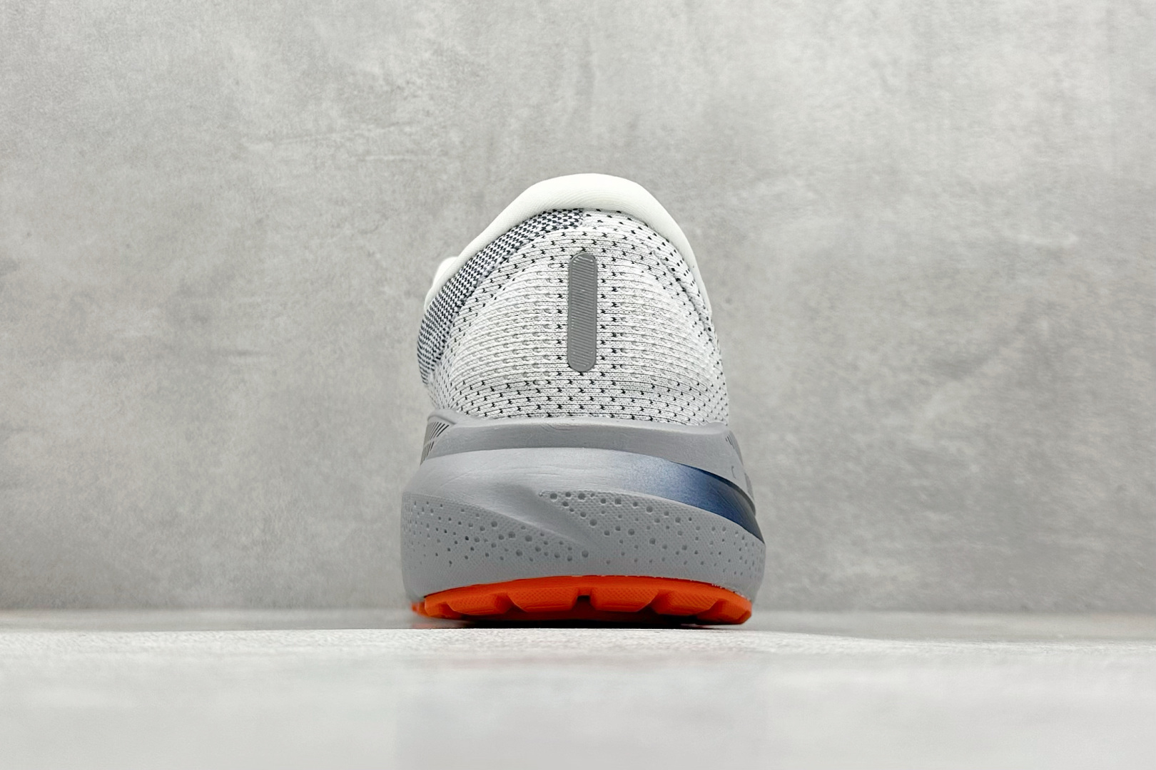 Brooks 布鲁克斯 Adrenaline GTS 24 超弹轻盈跑步鞋 低帮透气缓震支撑休闲运动慢跑鞋 110437 1D 129