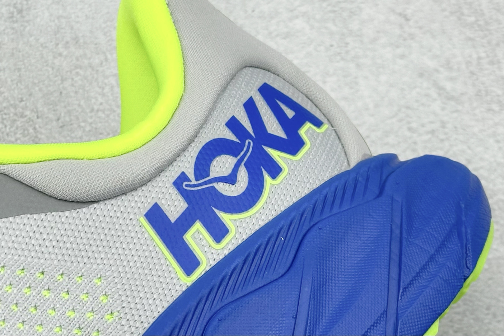 BF版HOKA ONE ONE Arahi 7 低帮专业越野跑步鞋  1147850 STLC