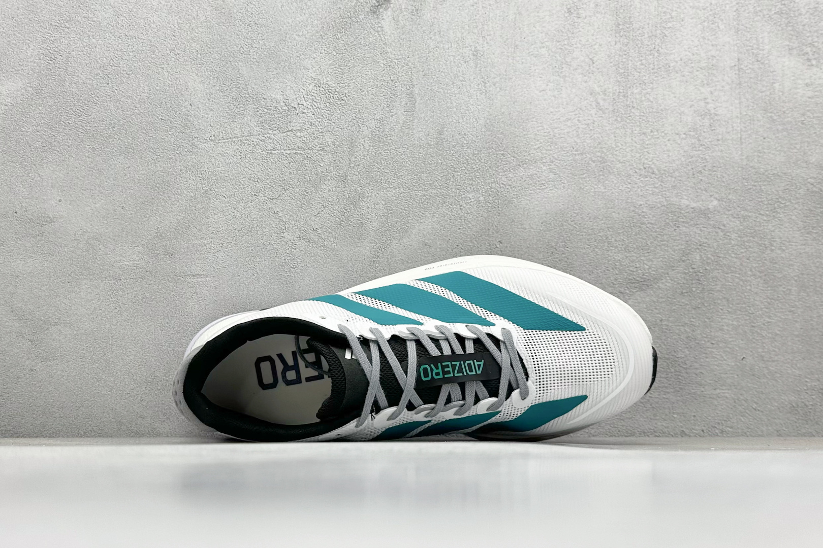 180 AdidAdizero Boston 13 轻盈跑鞋 超轻发泡底 缓震透气跑步鞋 JS4791
