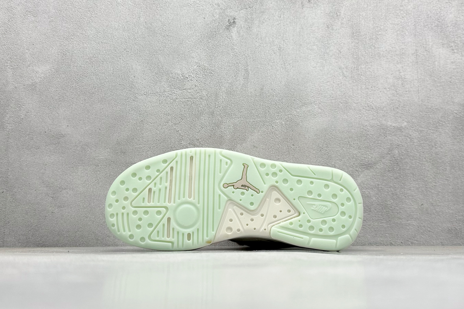 NK Air JORDAN CMFT ERA 复古单品  IH7325-101