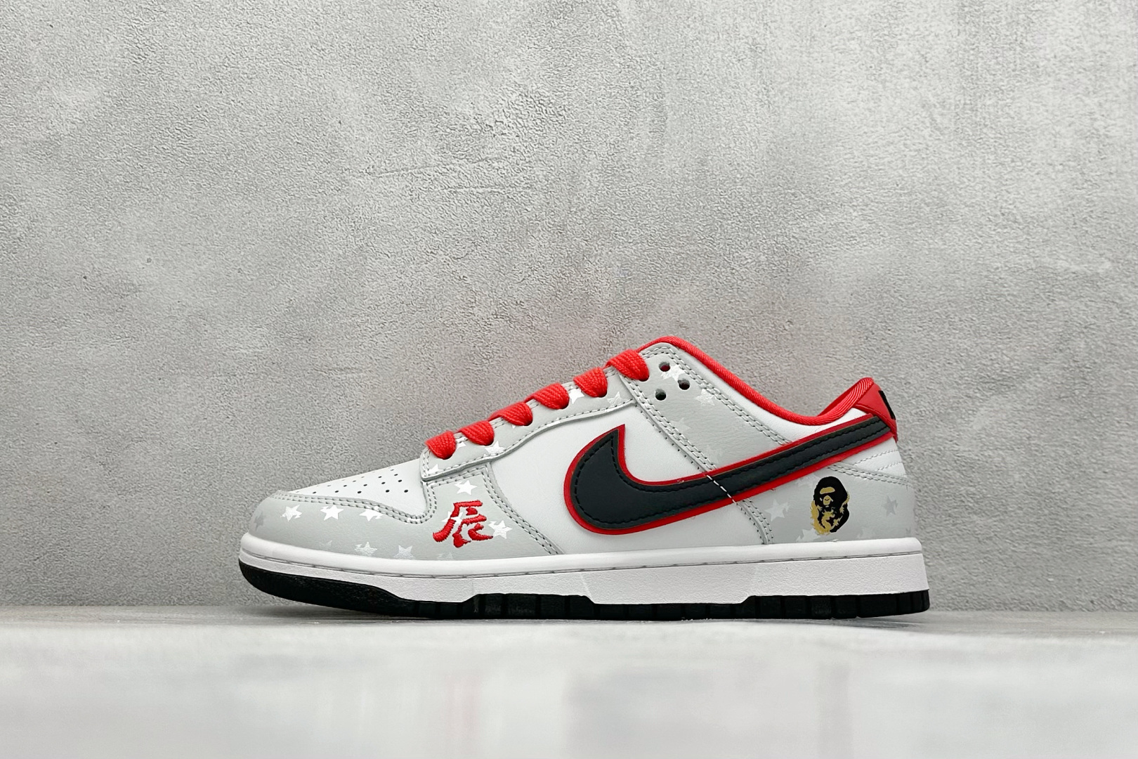 图片[3]-福利特价  Nk SB Dunk Low 联名 周年高端定制 低帮休闲板鞋  #定制鞋盒 大厂纯原品质出货 超高清洁度 皮料切割干净无任何毛边 细节完美 货号：DQ1098-367  尺码：36 36.5 37.5 38 38.5 39 40 40.5 41 42 42.5 43 44 44.5 45-选品中心