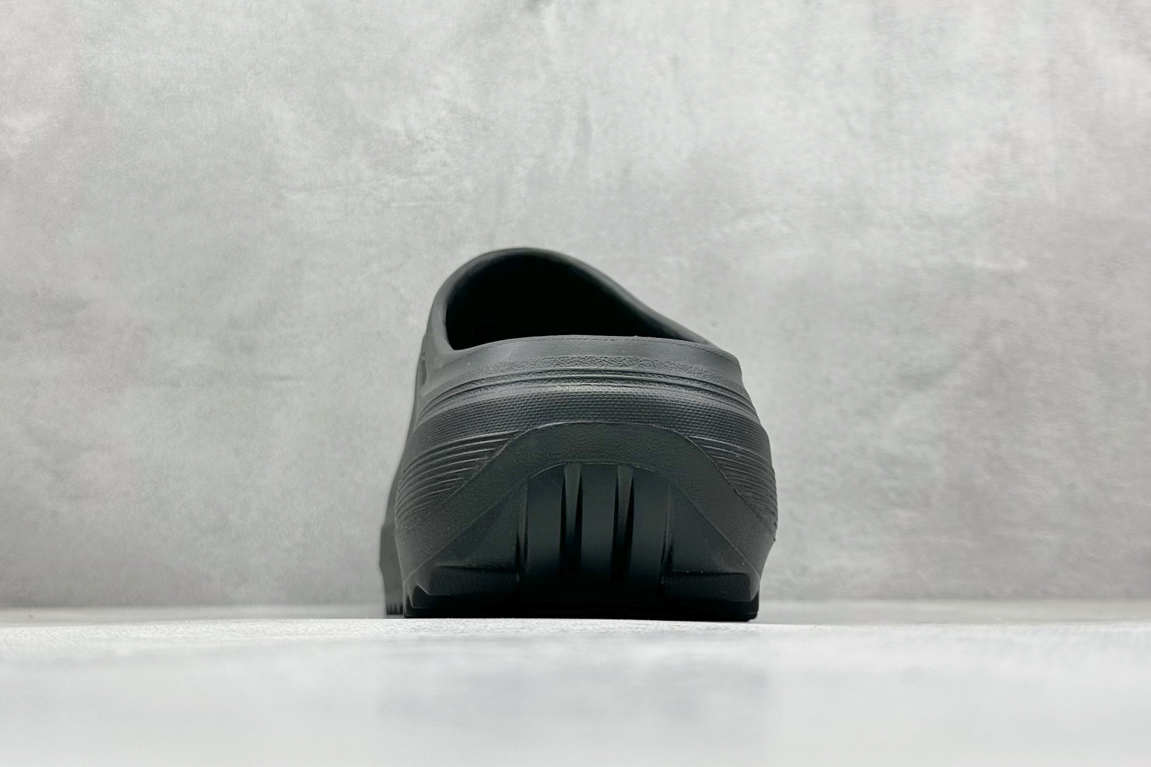 XD版AD OZWAVE CLOG 防滑包头 厨师鞋二代 稳定缓震回弹厚底老爹拖鞋 JR6761