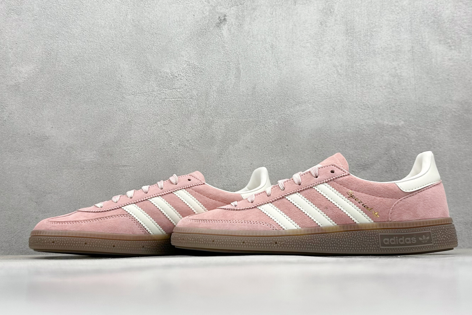 S2AdidHandball Spezial 复古单品 阿迪达斯经典款复古休闲板鞋  KJ6305