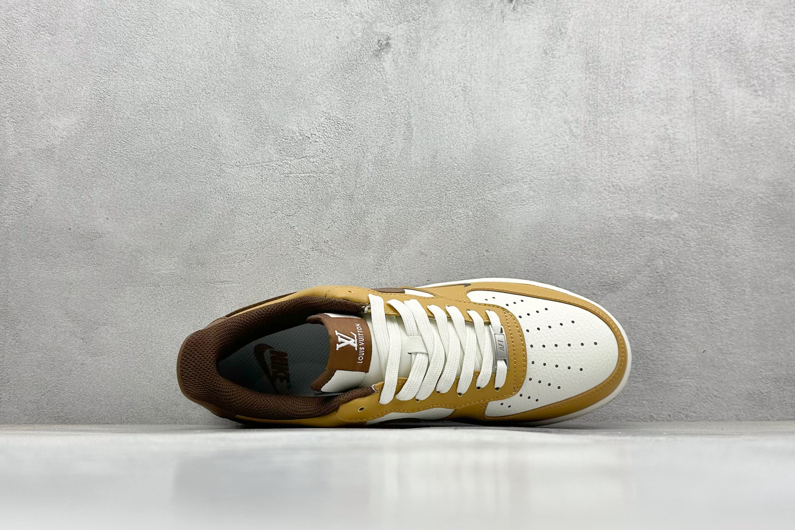 SC版Nike Air Force 1'07 Low LV联名 琥珀棕黄 空军一号低帮休闲板鞋  LW9279-014