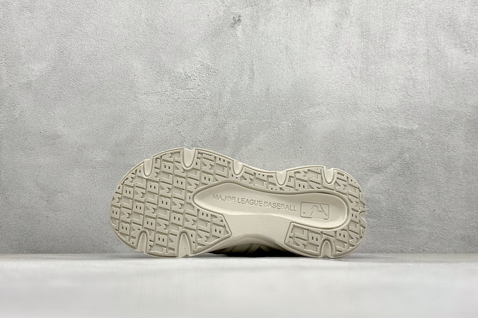 图片[4]-MLB Big Ball Chunky Mesh 厚底老爹系列低帮魔术贴轻量休闲运动慢跑鞋 尺码：35 36 37 37.5 38 38.5 39 40 40.5 41 42 42.5 43 44 45-选品中心