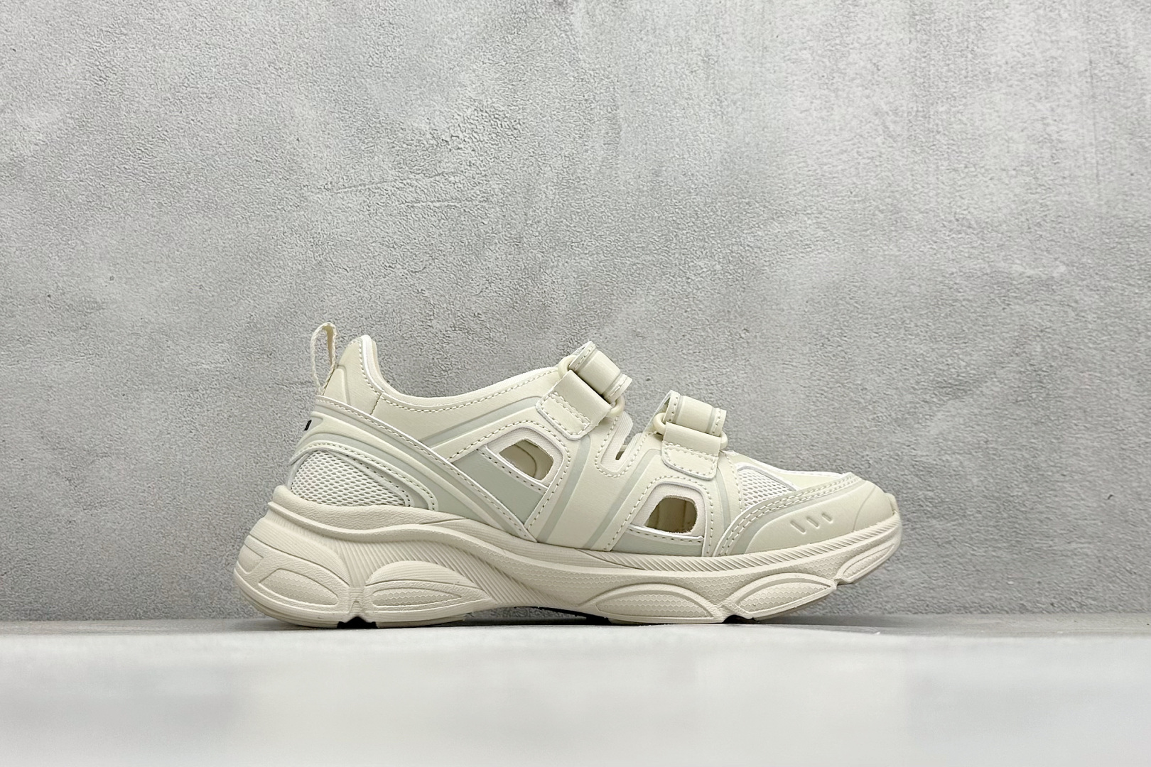 图片[2]-MLB Big Ball Chunky Mesh 厚底老爹系列低帮魔术贴轻量休闲运动慢跑鞋 尺码：35 36 37 37.5 38 38.5 39 40 40.5 41 42 42.5 43 44 45-选品中心