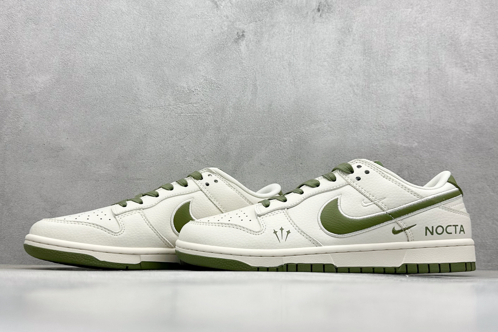 图片[5]-福利特价  Nk SB Dunk Low NOCTA联名 周年高端定制 低帮休闲板鞋  #定制鞋盒 大厂纯原品质出货 超高清洁度 皮料切割干净无任何毛边 细节完美 货号：DQ1098-388  尺码：36 36.5 37.5 38 38.5 39 40 40.5 41 42 42.5 43 44 44.5 45-选品中心