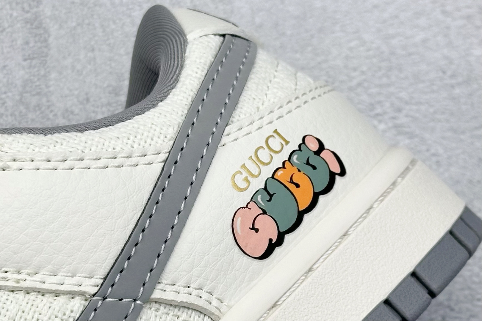 图片[9]-福利特价  Nk SB Dunk Low GUCCI联名 周年高端定制 低帮休闲板鞋  #定制鞋盒 大厂纯原品质出货 超高清洁度 皮料切割干净无任何毛边 细节完美 货号：DQ1098-383  尺码：36 36.5 37.5 38 38.5 39 40 40.5 41 42 42.5 43 44 44.5 45-选品中心