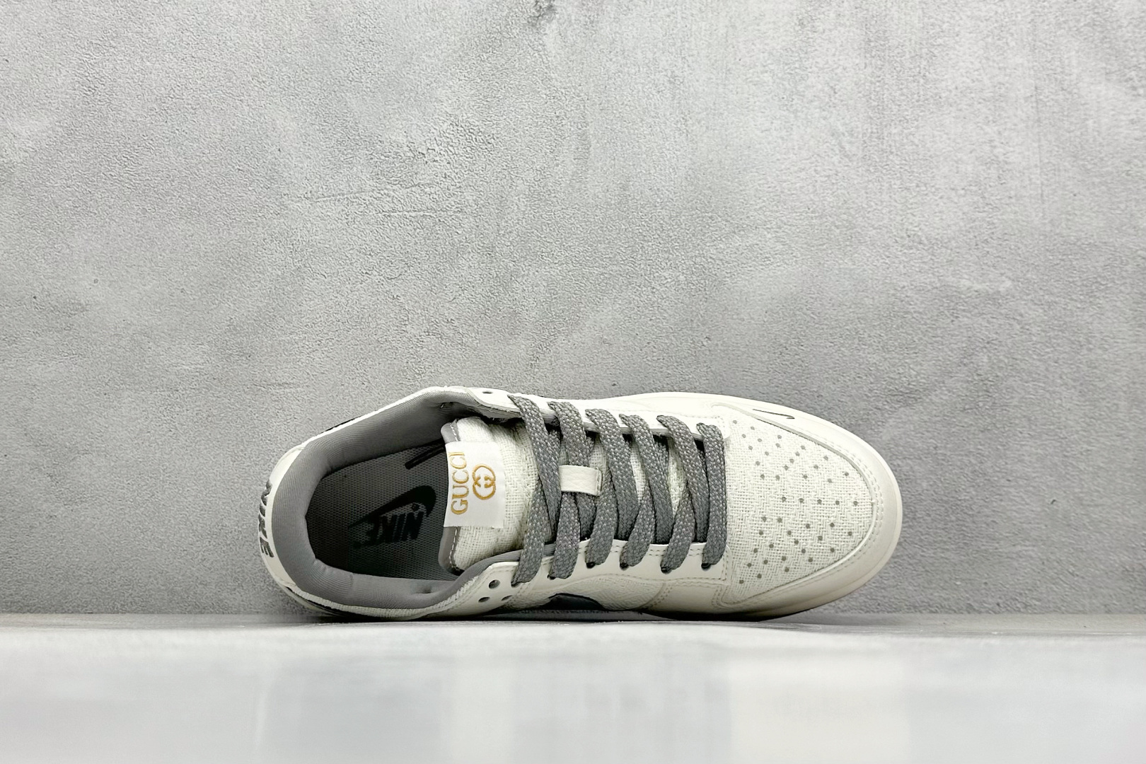 图片[3]-福利特价  Nk SB Dunk Low GUCCI联名 周年高端定制 低帮休闲板鞋  #定制鞋盒 大厂纯原品质出货 超高清洁度 皮料切割干净无任何毛边 细节完美 货号：DQ1098-383  尺码：36 36.5 37.5 38 38.5 39 40 40.5 41 42 42.5 43 44 44.5 45-选品中心