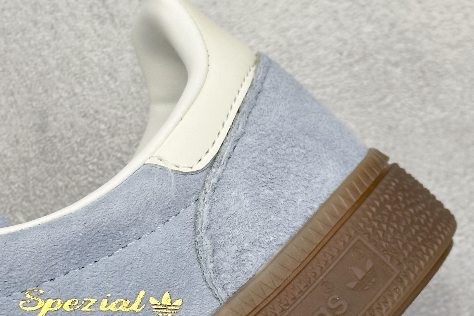 S2AdidHandball Spezial 复古单品 阿迪达斯经典款复古休闲板鞋  KI5933