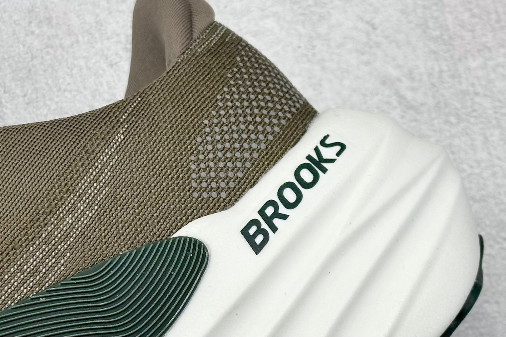 Z版 Brooks Glycerin Max 布鲁克斯 超级甘油缓震马拉松慢跑鞋  110447 1D 284