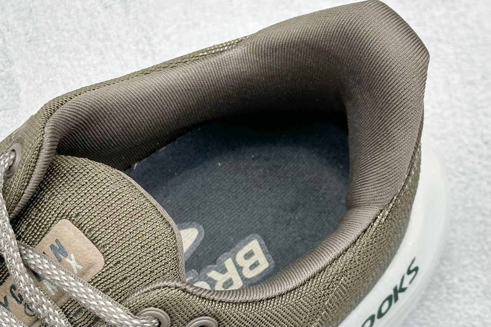 Z版 Brooks Glycerin Max 布鲁克斯 超级甘油缓震马拉松慢跑鞋  110447 1D 284