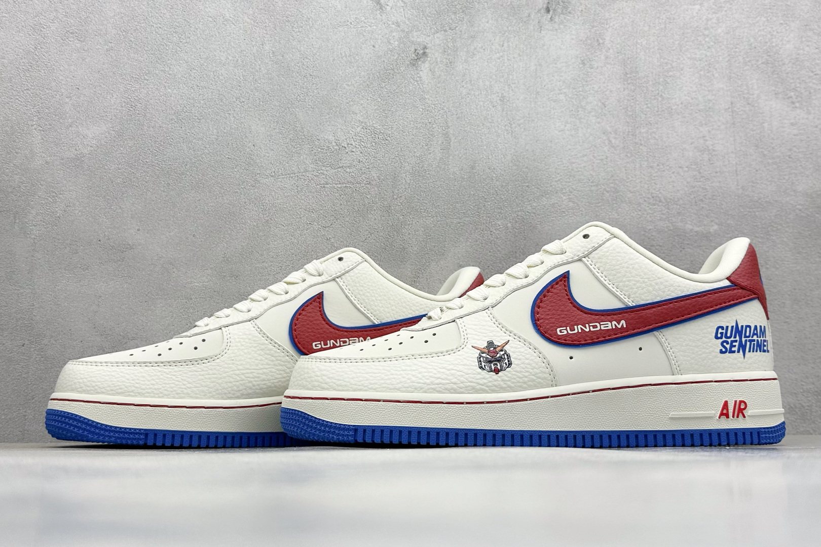 SC版Nike Air Force 1'07 Low 万代联名 白红蓝 空军一号低帮休闲板鞋 SC0601-565