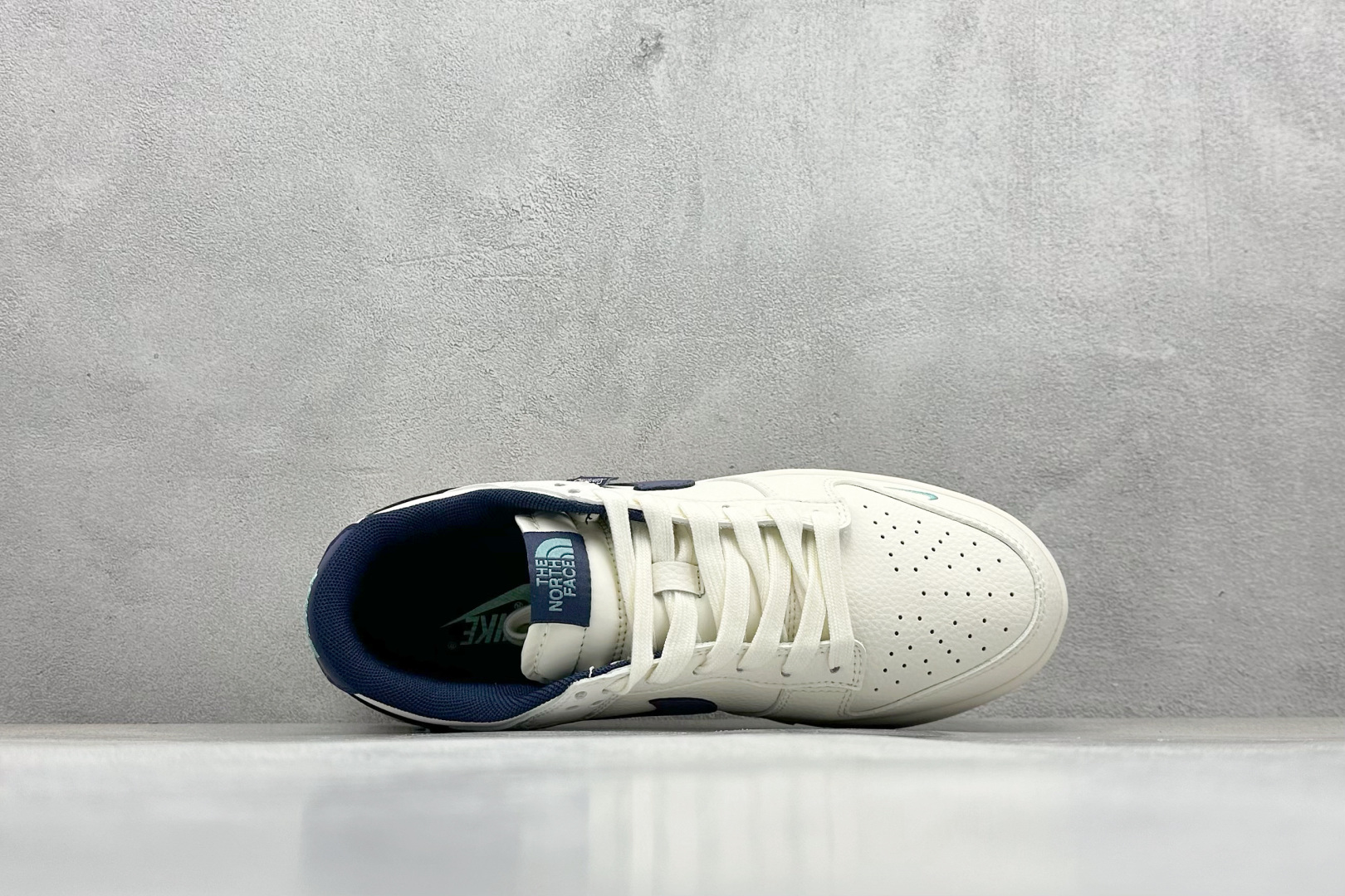 Nike SB Dunk Low x The North Face 白蓝双小勾  XD1588-224