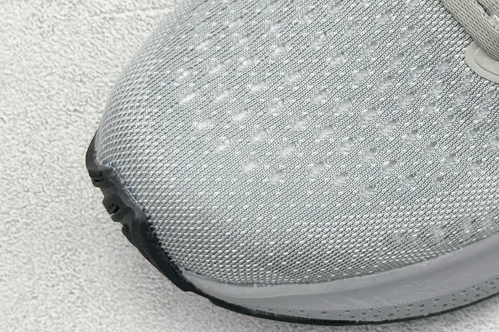 Brooks 布鲁克斯 Adrenaline GTS 24 超弹轻盈跑步鞋 低帮透气缓震支撑休闲运动慢跑鞋  110437 1D 084