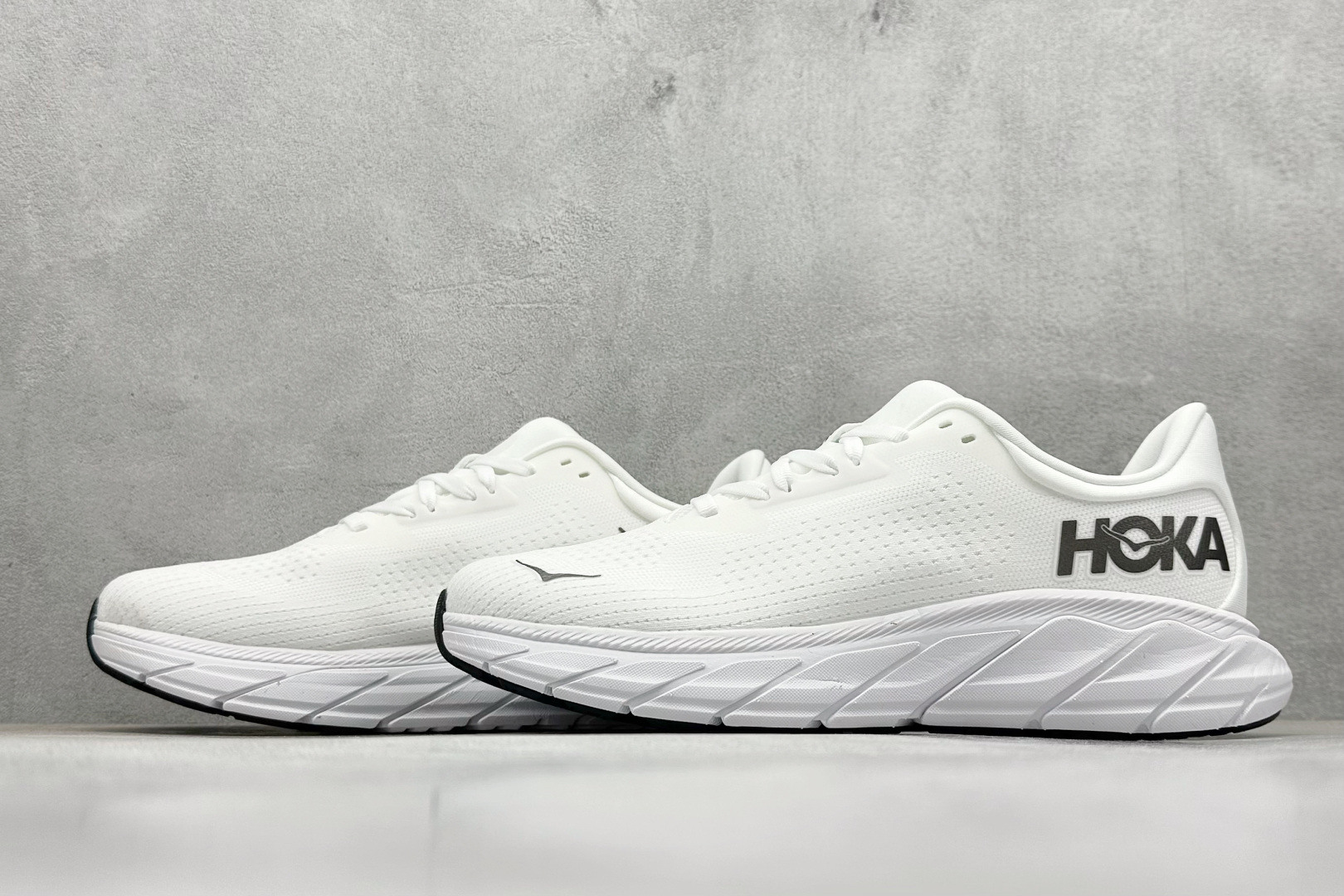 BF版HOKA ONE ONE M ARAHI 7 低帮专业越野跑步鞋  1147870/BDBSW
