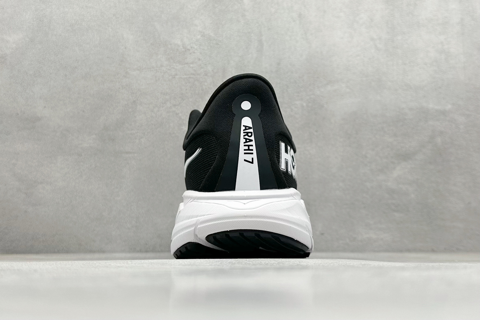 BF版HOKA ONE ONE M ARAHI 7 低帮专业越野跑步鞋  1147890/BWHT